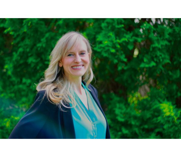 Photo of Anelyse Weiler Photo of Anelyse Weiler