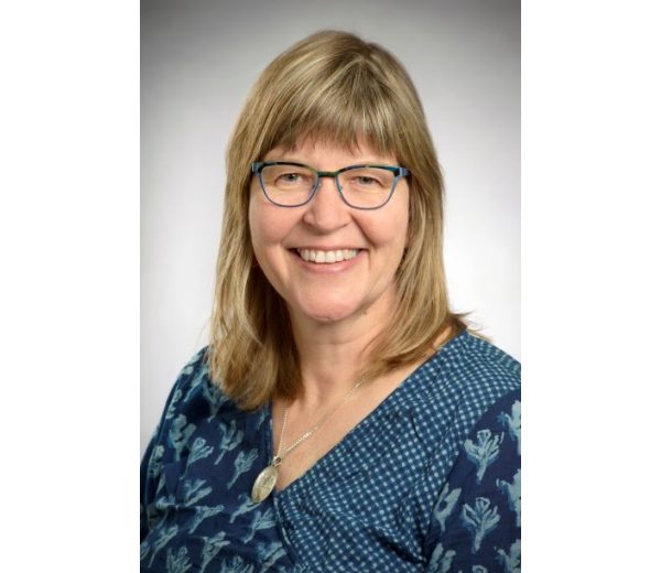 Photo of Cindy Hanson Photo of Cindy Hanson