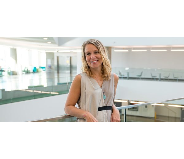 Photo of Joanne Minaker Photo of Joanne Minaker